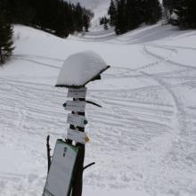 Prvá zastávka - pod Jaskyňou mŕtvych netopierov