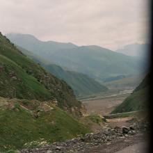 Cestou necestou do Kazbegi