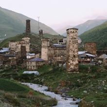 Ushguli (2100 m n.m.), vraj najvyššie pernamentne osídlené miesto v Európe